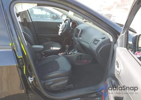 2020 Jeep Compass Trailhawk 4X4 from USA, damaged, VIN 3C4NJDDB6LT138770